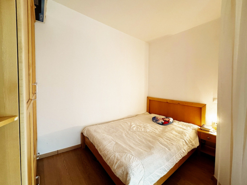 Apartament mobilat cu o cameră în complexul St. Georgi Palace
