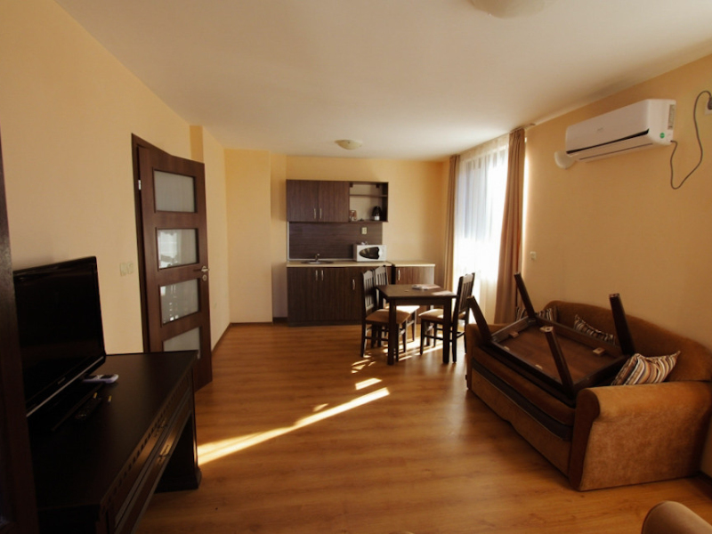 Apartament elegant cu o cameră în complexul Royal Park