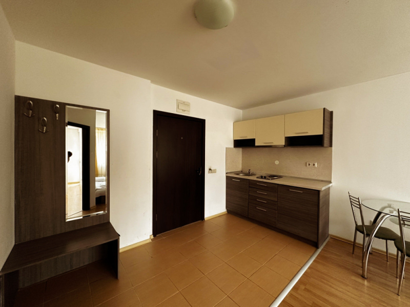 Apartament complet mobilat cu două camere în complexul Mountain Paradise