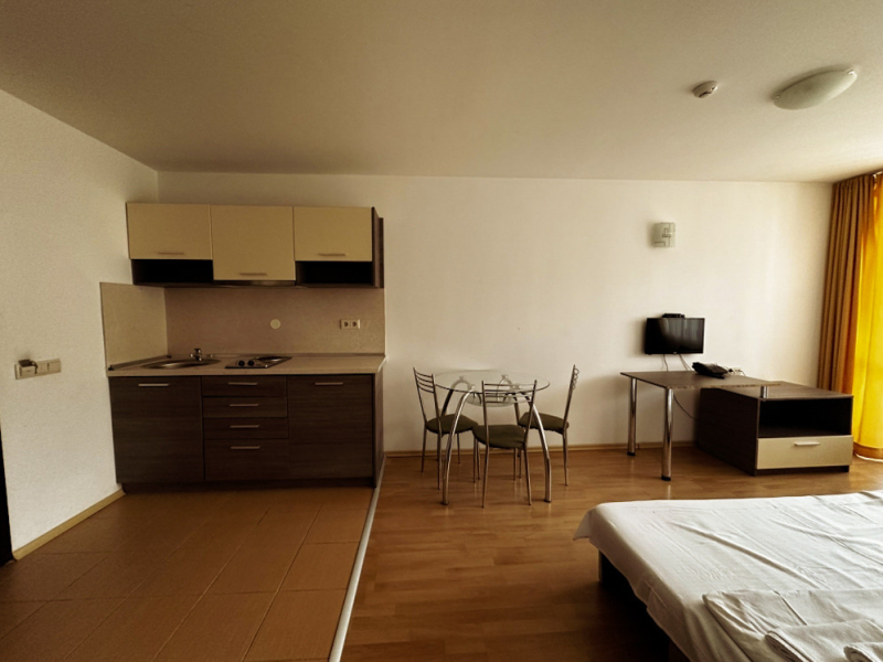 Apartament complet mobilat cu două camere în complexul Mountain Paradise