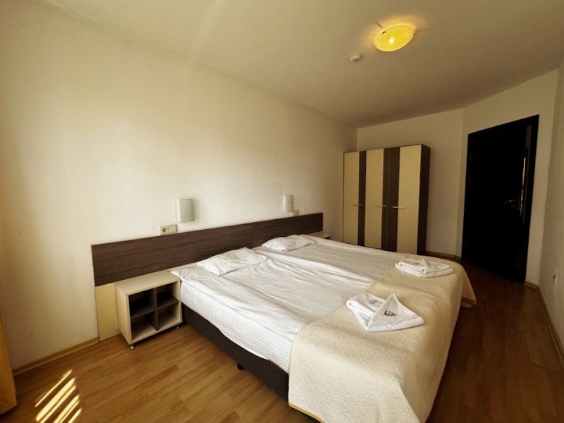 Apartament complet mobilat cu două camere în complexul Mountain Paradise