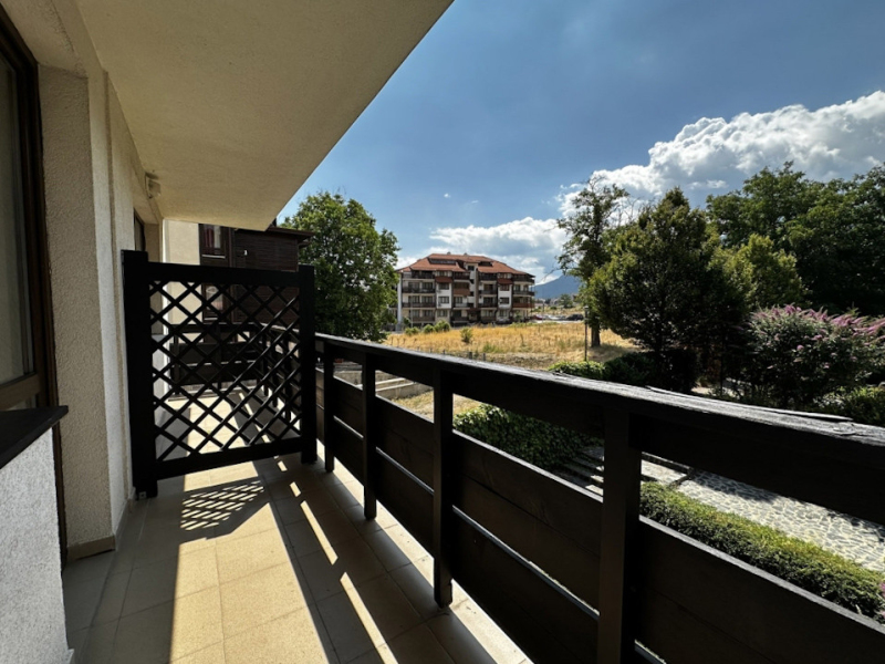 Apartament complet mobilat cu două camere în complexul Mountain Paradise