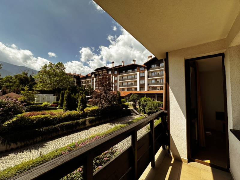 Apartament complet mobilat cu două camere în complexul Mountain Paradise