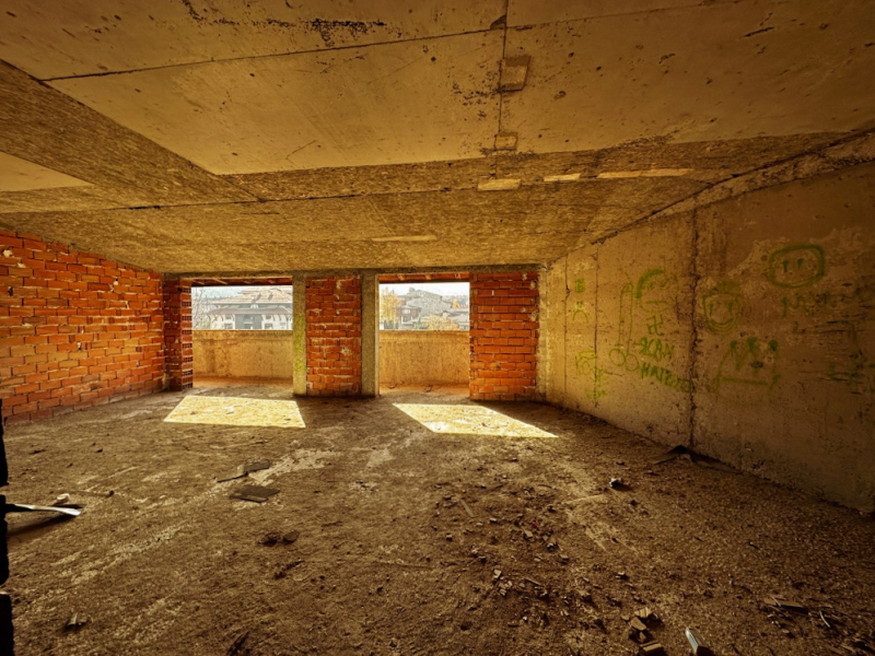 Proiect nou de la dezvoltator – Apartament modern cu o cameră, la 600 m de telecabină, Bansko (finalizare 2027)