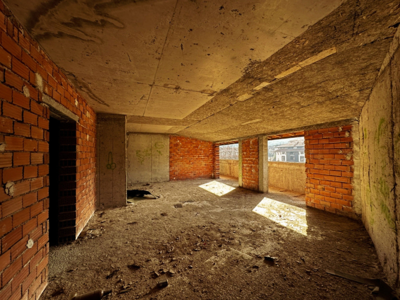Proiect nou de la dezvoltator – Apartament modern cu o cameră, la 600 m de telecabină, Bansko (finalizare 2027)