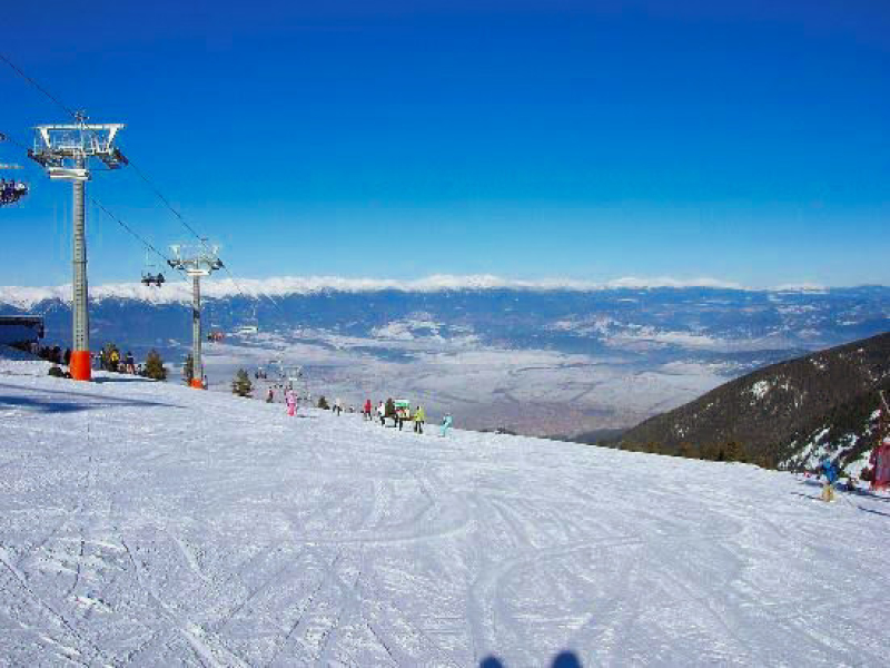 Proiect nou de la dezvoltator – Apartament modern cu o cameră, la 600 m de telecabină, Bansko (finalizare 2027)