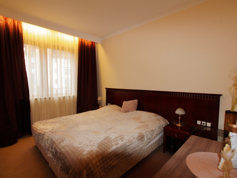Apartament mobilat cu două camere în complexul Downtown