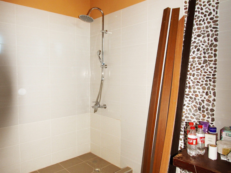 Apartament tip duplex cu două camere, două băi și vedere spre Munții Pirin