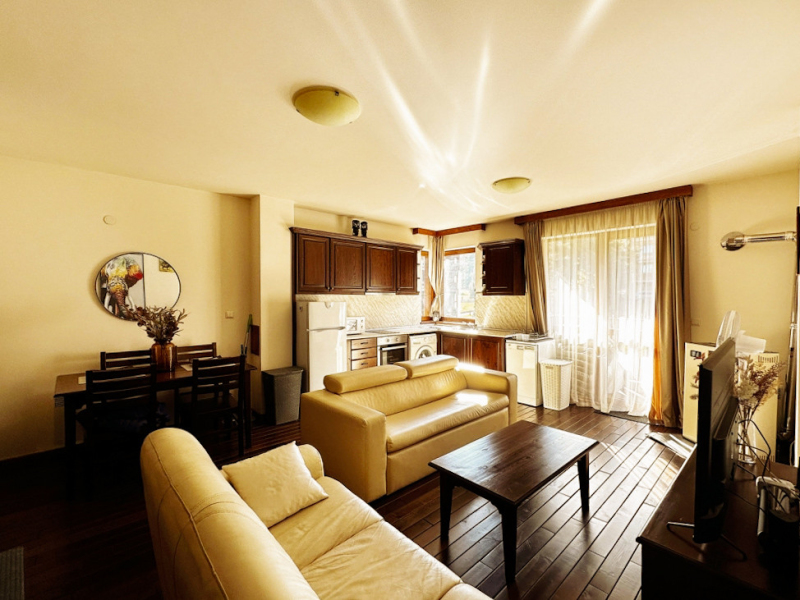 Apartament complet mobilat cu o cameră în complexul de golf Pirin Golf & Country Club