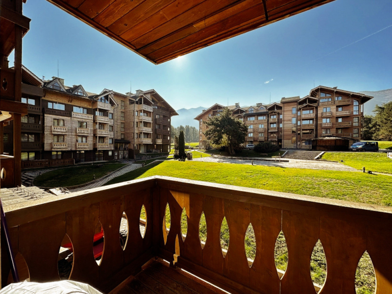 Apartament complet mobilat cu o cameră în complexul de golf Pirin Golf & Country Club