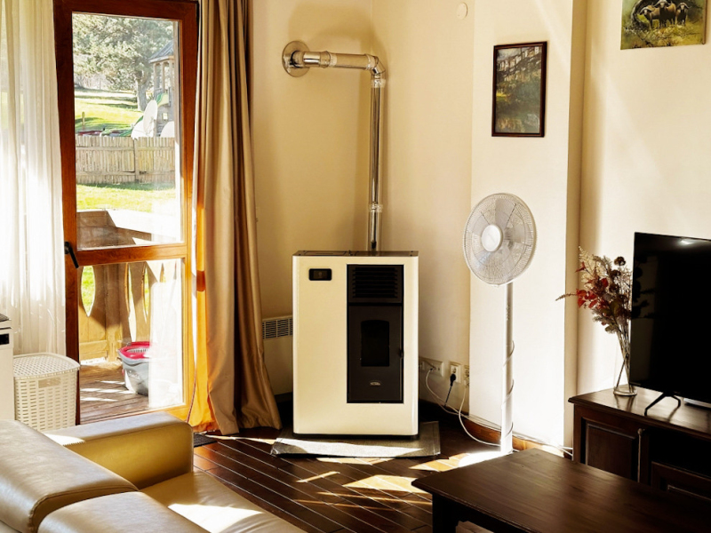 Apartament complet mobilat cu o cameră în complexul de golf Pirin Golf & Country Club
