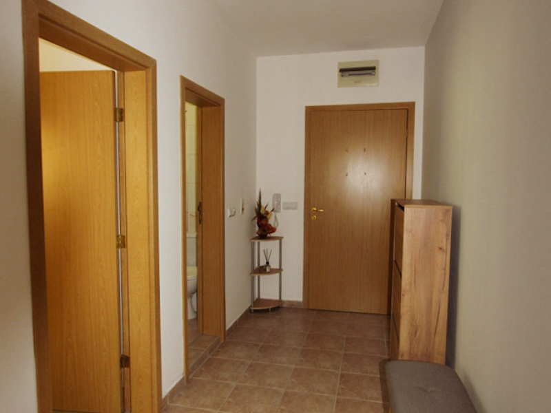 Apartament cochet cu o cameră și două balcoane în complexul Tri Hory