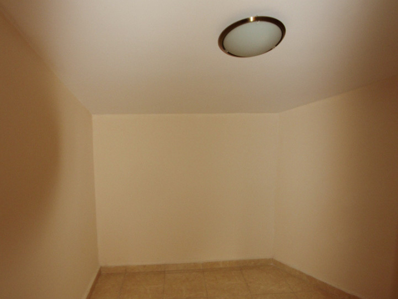 Duplex mobilat cu două dormitoare și două băi în complexul Downtown