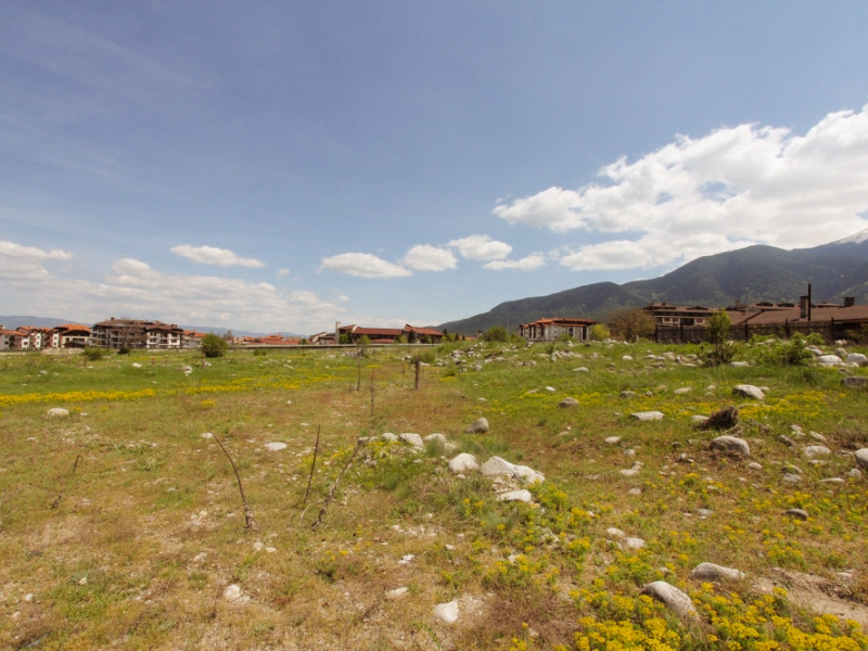 Teren generos reglementat (UPI) la doar 200 de metri de teleschi – Bansko