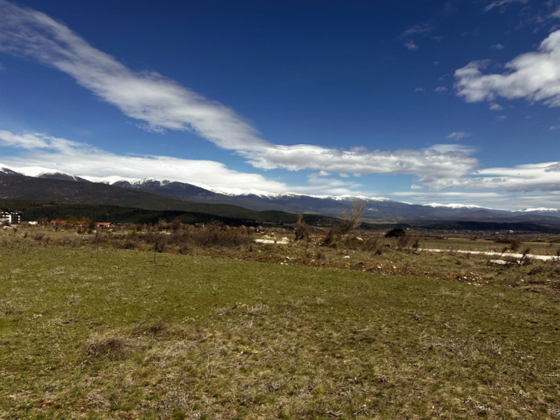 Teren cu vedere panoramică 360° – sub Pirin Golf