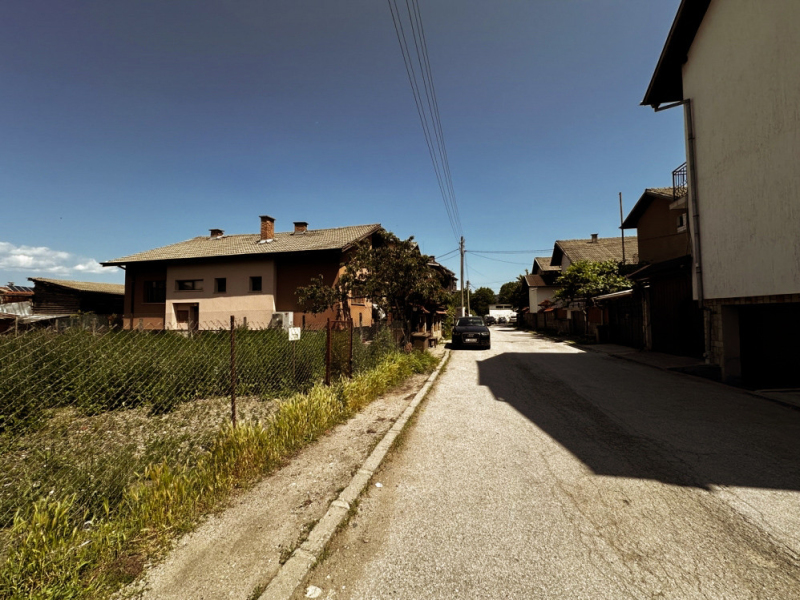 Teren reglementat pentru construcții într-o zonă liniștită a orașului vechi – Bansko