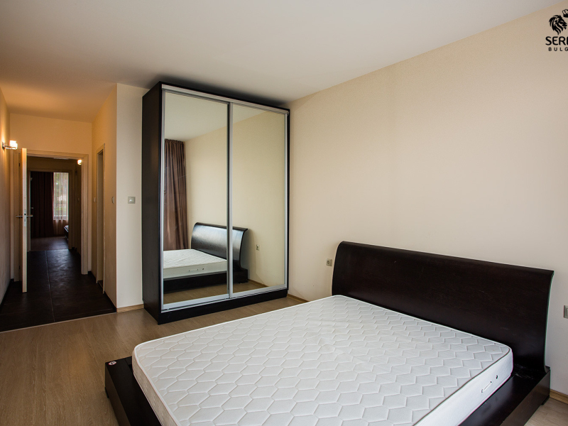 Apartament confortabil nr. 503 cu terasă și vedere la resort, Zlaté Piesky
