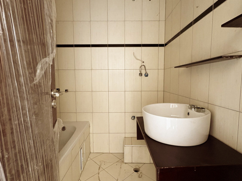 Garsonieră cu balcon mare și orientare sudică în proiectul „Orchard”