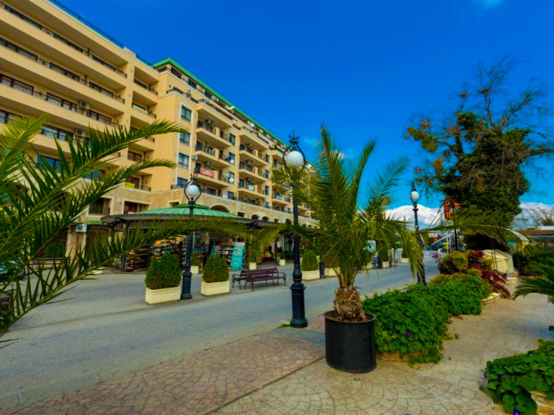 Apartament de lux nr. 321 în resortul SIRENA – Nisipurile de Aur