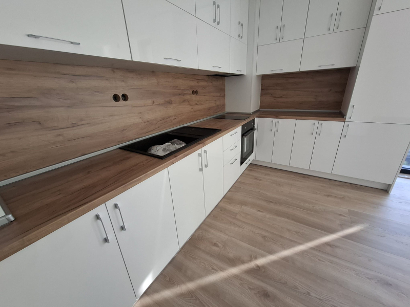 Apartament luxos cu 3 camere și vedere panoramică la mare – Azur Panorama