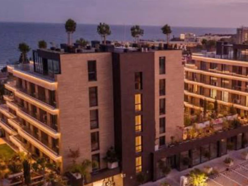 Apartament luxos cu 3 camere și vedere panoramică la mare – Azur Panorama