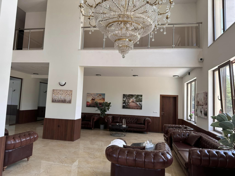 Apartament cu 1 camere, Scorpion
