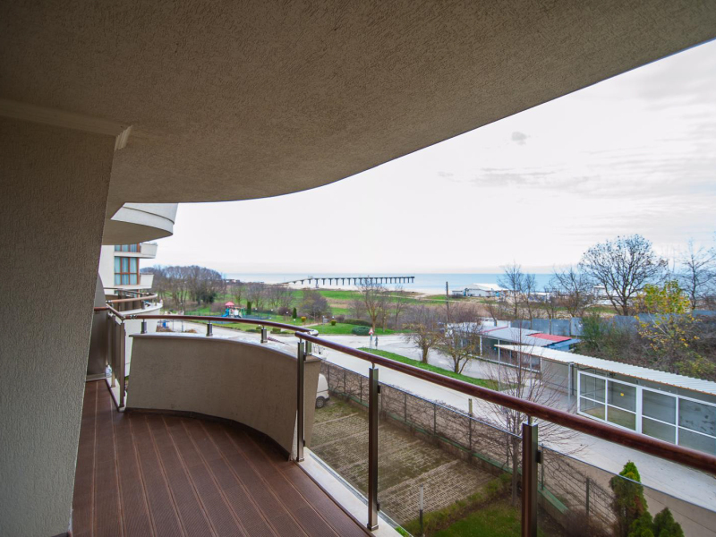 Apartamentul nr. 11 – Echipa mondială Long Beach Resort