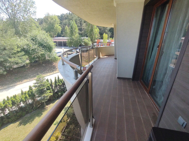 Apartamentul nr. 11 – Echipa mondială Long Beach Resort