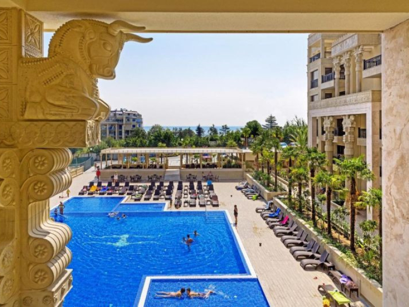 Ofertă exclusivă - studio cu acces direct la piscină în complexul de lux Argisht Partes